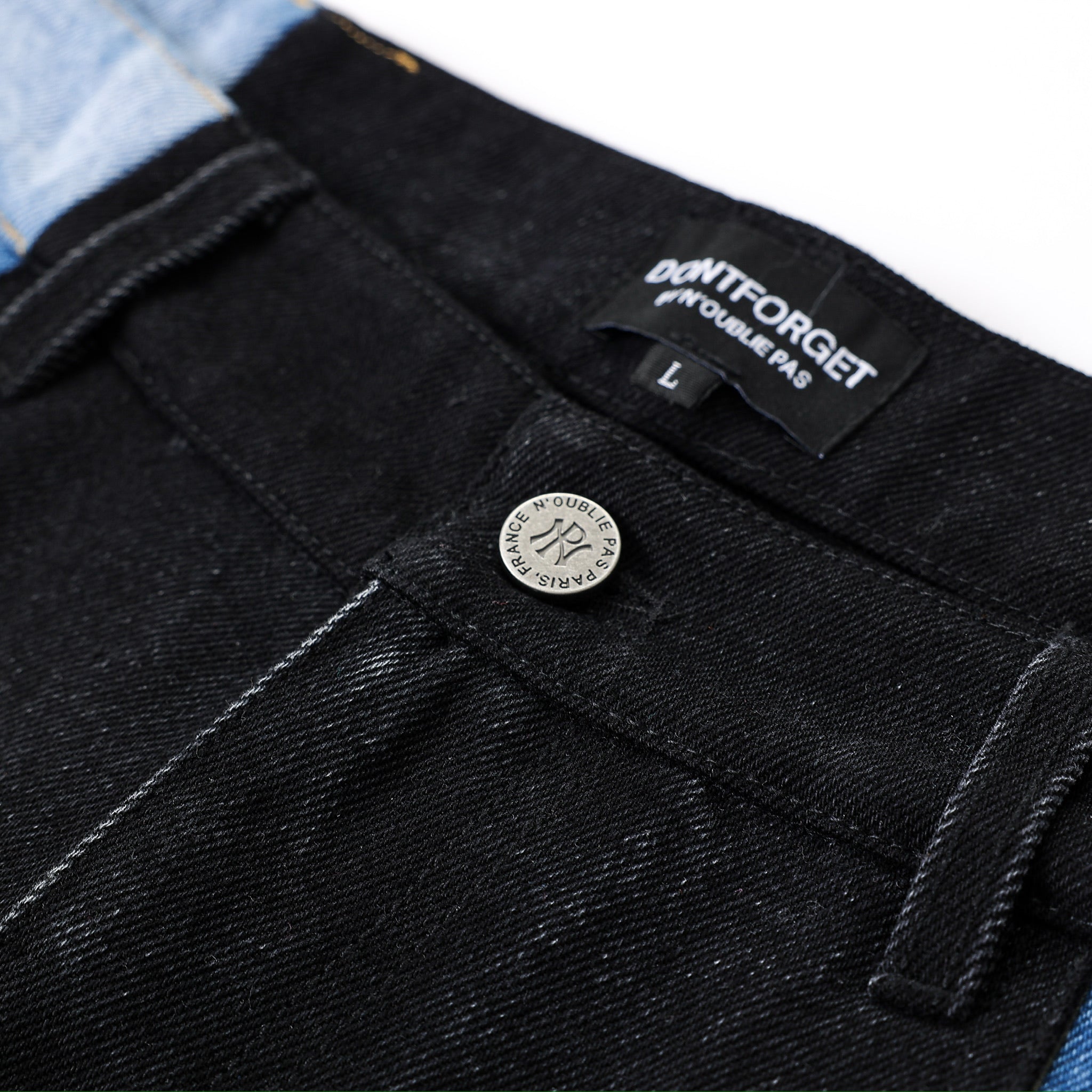 Contrast Jeans