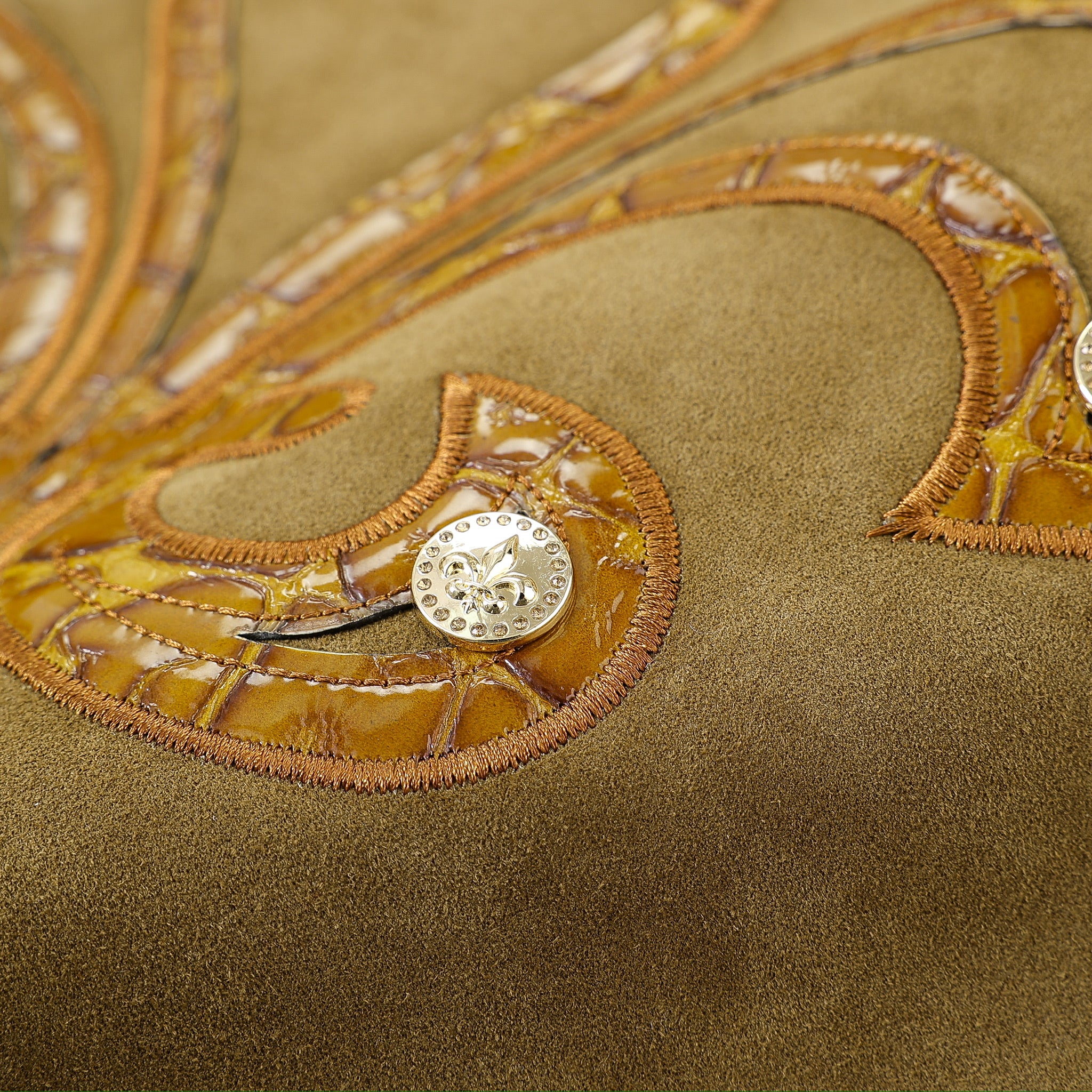 Royal Crocodile Varsity