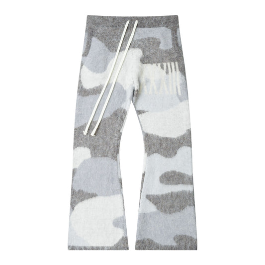 Camouflage : pantalon évasé en mohair